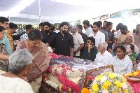 Celebs pay their last respects to Taraka Ratna